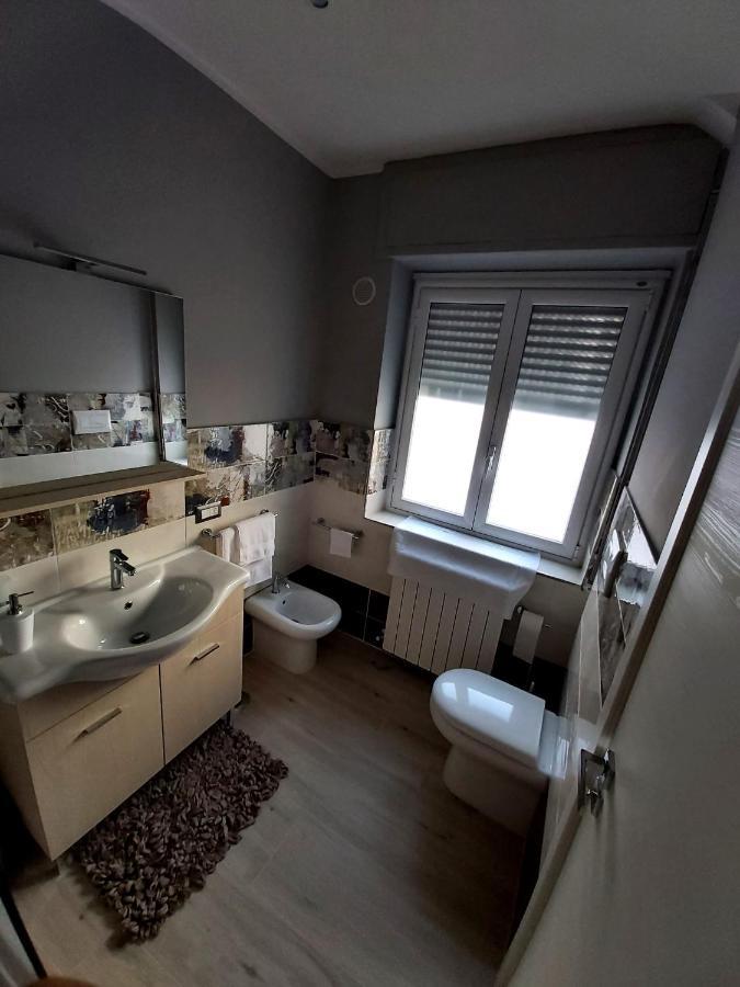 Bed and Breakfast Le Stanze Di Dalia Crotone Exterior foto